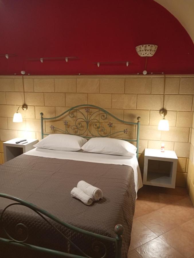 La Dimora Degli Dei Apartamento Bari Exterior foto