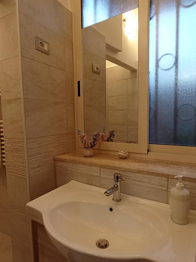 La Dimora Degli Dei Apartamento Bari Exterior foto